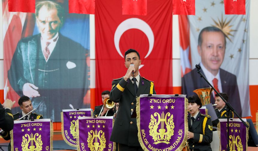 2. Ordu Bandosu Darende’de Sahne Aldı