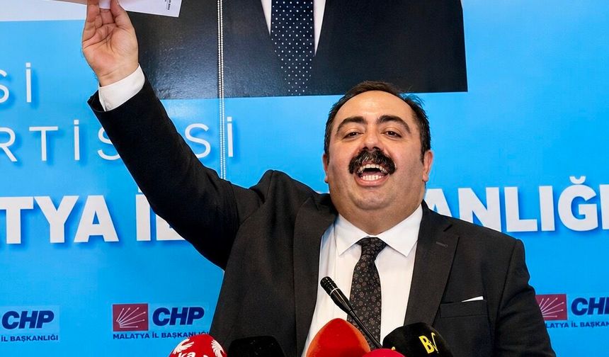 CHP Malatya’da Kriz Derinleşiyor! Görevden Alınan İl Başkanı Kararı Yırtıp Rest Çekti