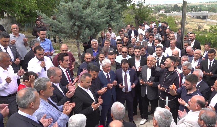 MHP’nin Yeni Yönetiminden İlk Ziyaret Ülkücü Şehitliğine