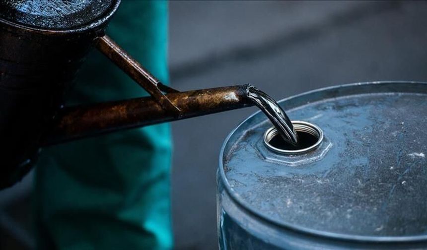Akaryakıt İndirimi Beklentisi Yarattı: Brent Petrol 'Savaş Öncesi' Seviyeye Çakıldı!