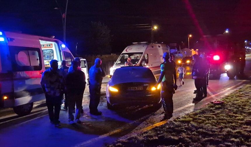 Malatya'da Korkutan Kaza! Virajı Aşan Otomobil Karşı Şeride Savruldu