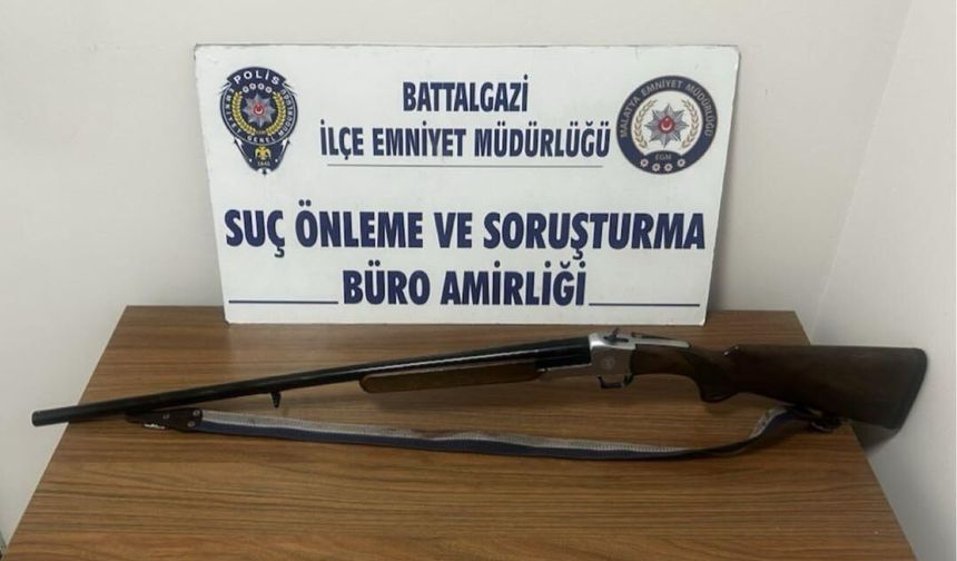 Malatya'da Gece Yarısı Silahlı Kavga! 3 Şüpheli Kıskıvrak Yakalandı