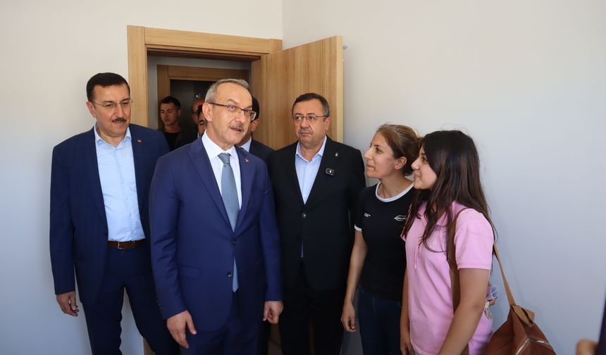 Seddar Yavuz Çamurlu Mahallesi AKOĞUZ Etabı'ndaki Yeni Konutları İnceledi