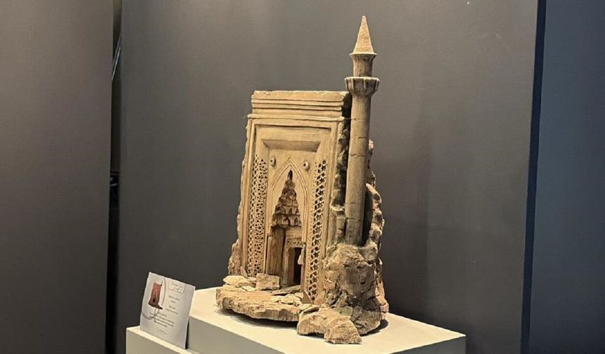 Selçuklu'nun Taşa İşlediği Miras Sanat Eserlerine Dönüştü