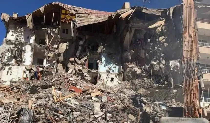 Beydağı Otel Davasında Yeni Gelişme! Mahkemeden Erteleme Kararı