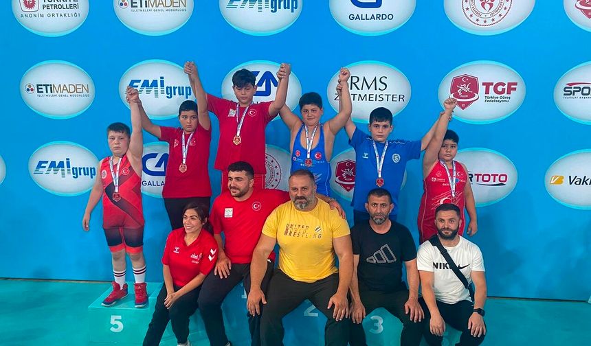 Malatya'nın Gururu Oldu! 10 Yaşındaki Miraç Türkiye'nin En İyileri Arasına Girdi