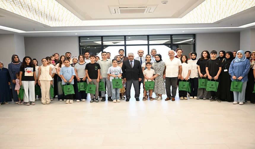 Yeşilyurt’ta Öğrencilerin Başarısı Gururlandırdı! Dereceye Girenlere Ödül