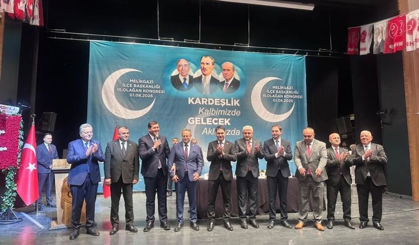 Kayseri’de 3 Belediye Meclis Üyesi MHP’ye Katıldı..