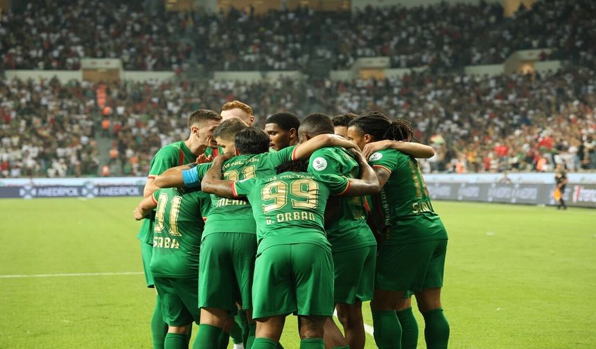 Amedspor’dan İlk Maçta 3 Gollü Zafer! Süper Lig’e Galibiyetle Başladı