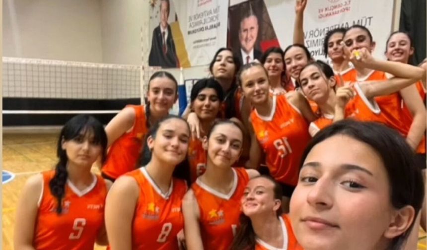 Malatya Voleybol Takımı Türkiye Finalleri’nde İlk 8’e Kaldı!