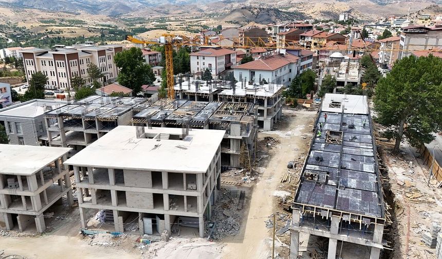 Hekimhan’da Yeni Çarşı yükseliyor! İlçenin çehresi değişiyor