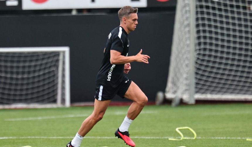 Beşiktaş’ta Hradec Kralove mesaisi başladı! Gözler rövanş maçında
