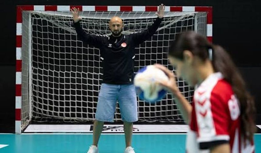 Türk Hentbolunun Sporcu Aileleri: Sahada Başlayan Aşk, Hayatta Güçlenen Ortaklık!