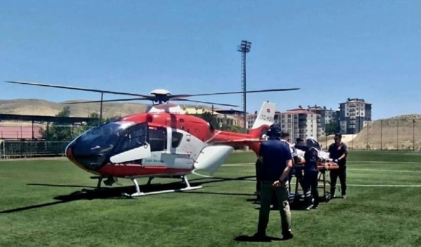Darende'de Kalp Krizi Geçiren Hasta Hava Ambulansıyla Malatya'ya Nakledildi