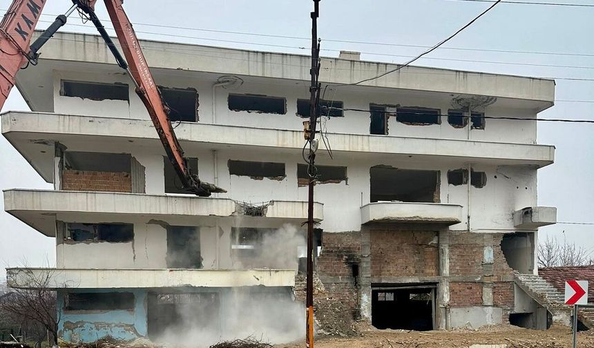 Malatya’da Deprem Enkazı Servete Dönüşüyor! 300 Milyon TL’lik Değer Ortaya Çıktı
