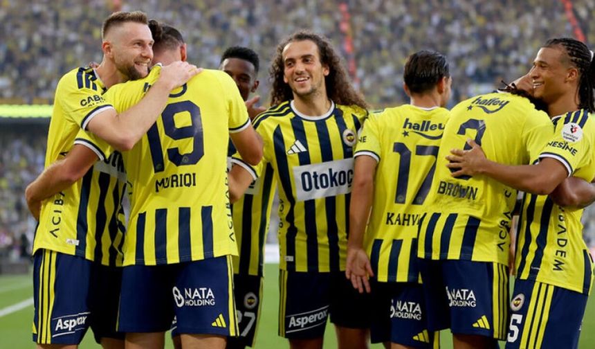 Kadıköy’de İnanılmaz Gece! Fenerbahçe 8 Golle Eyüpspor’u Dağıttı