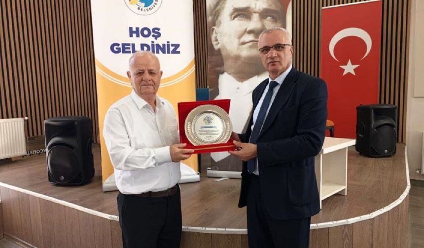 Arguvan’da 32 Yıllık Mesai Sona Erdi: 7 Başkanla Çalışan İrfan Eren Emekli Oldu
