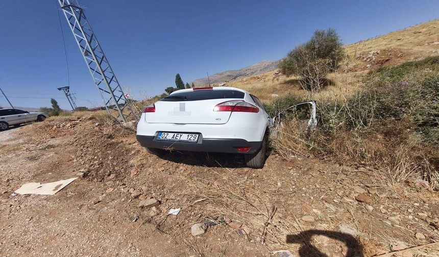 Malatya’da Doğanşehir Yolunda Feci Kaza! 2 Kişi Yaralandı