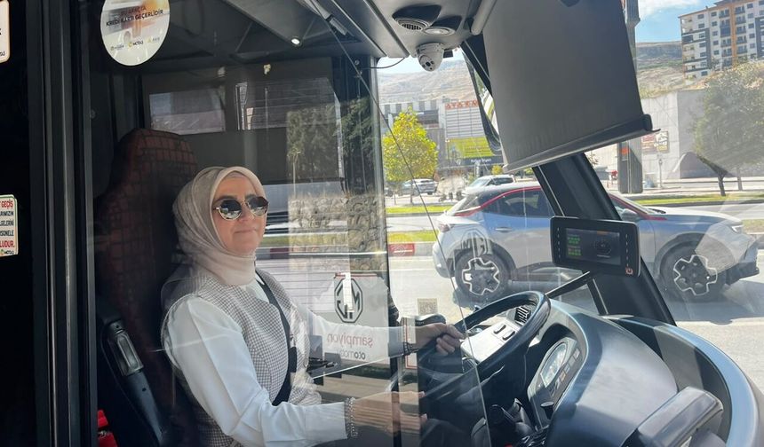 MOTAŞ Bünyesinde Tek! İşitme Engelli Yolcular İçin Yaptığı Hareket Malatya'da Gönülleri Fethetti