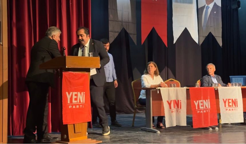 Malatya’da Yeni Parti’de Taşlar Yerinden Oynadı: Barış Yıldız’dan Dikkat Çeken Karar
