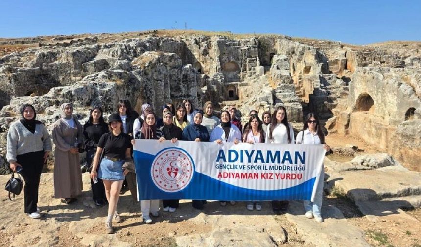Adıyaman’da Öğrenciler Tarihin İzinde Yolculuğa Çıktı