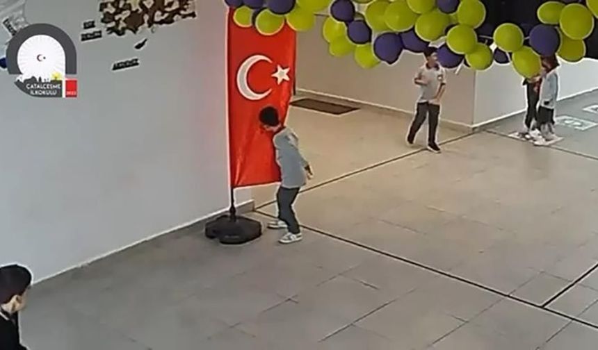 Koşarken Durup Türk Bayrağını Öpmüştü! Minik Miran’a Anlamlı Ziyaret