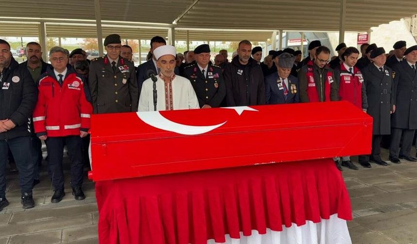 Sivas’ın Son Kore Gazisi Kahraman Ağa Aytekin Hayatını Kaybetti: Torununun Kıldırdığı Namazla Uğurlandı