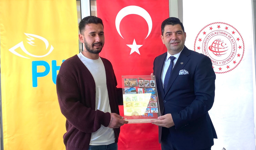Malatya’da PTT’den 186. Yıla Özel Sürpriz! 186 Müşteriye Hediye Verildi