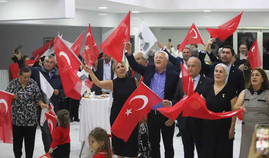 Hekimhan’da Cumhuriyet Balosu’nda Coşku Zirveye Çıktı! Başkan Yıldırım’dan Dikkat Çeken Mesaj