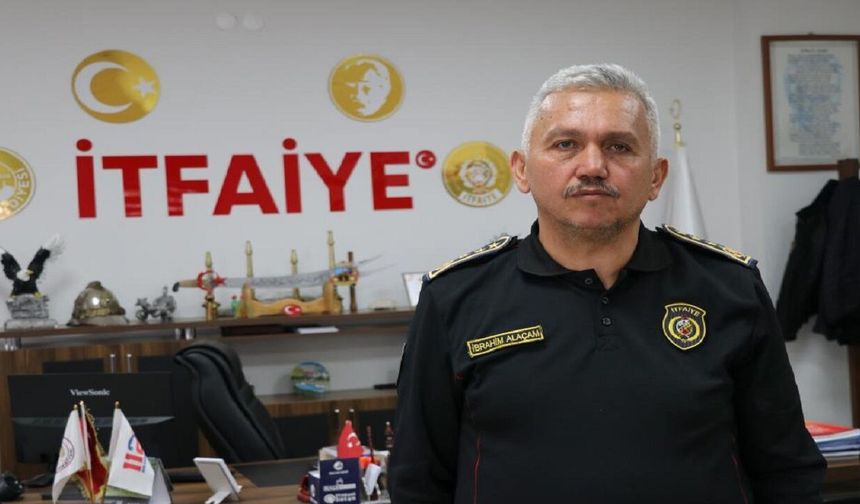 Sivas’ta Zamana Meydan Okuyan İtfaiye Araçları! 90 Yıllık Emektar Hâlâ Çalışıyor
