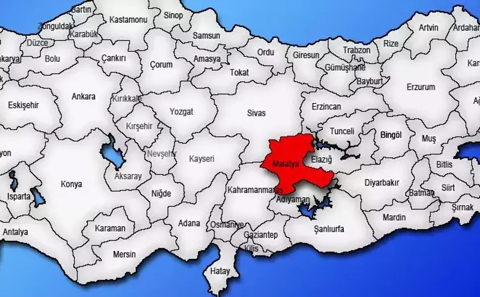 Malatya’da haziranda biri bitiyor biri başlıyor
