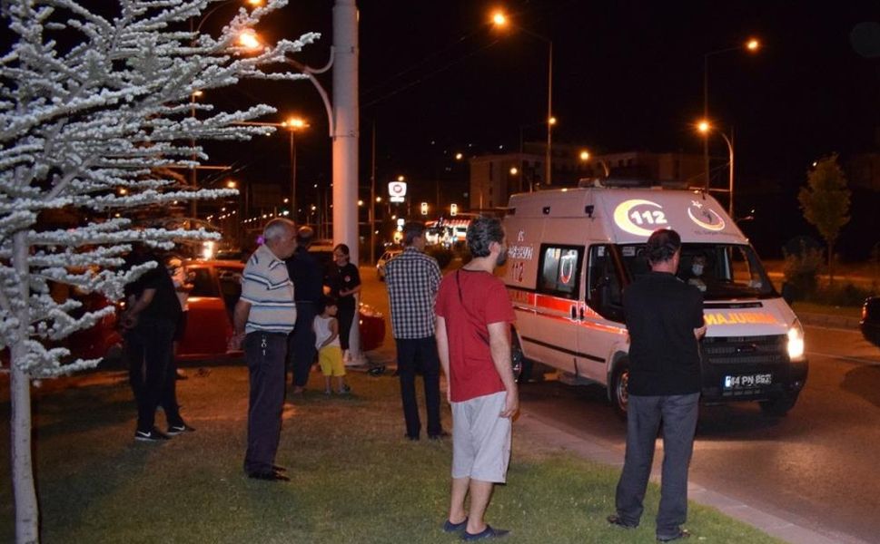 Malatya’da Gece Yarısı Can Pazarı: 15 Yaşındaki Genç Hayatını Kaybetti