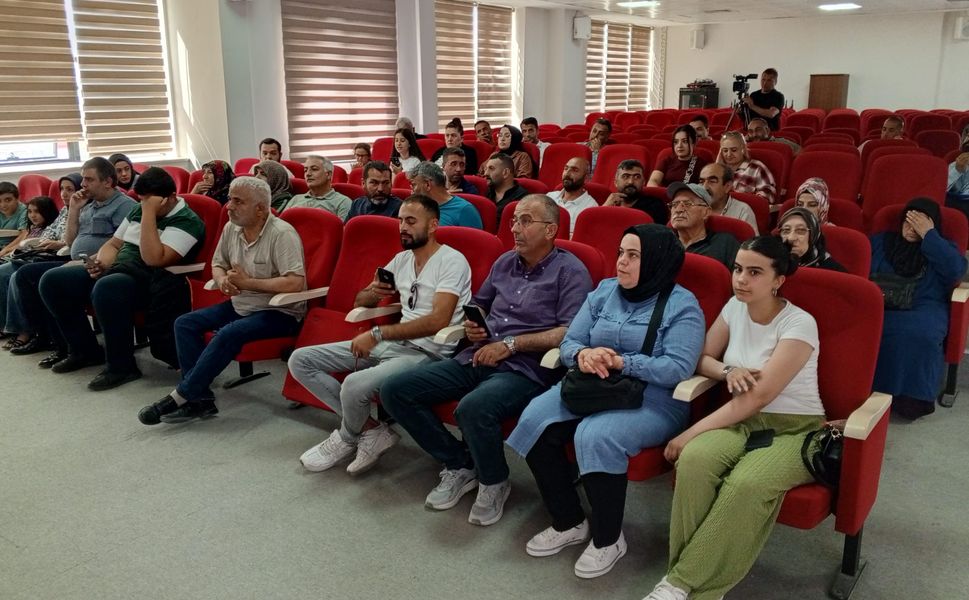 Malatya'da kura heyecanı: Yakınca'da 72 konutun sahibi belli oldu