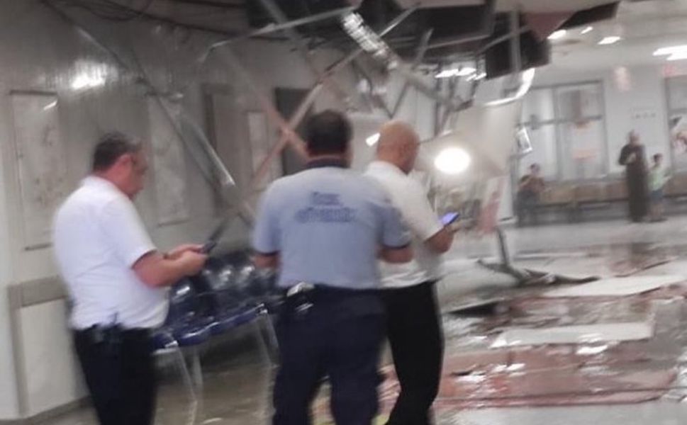 Malatya’da aşırı yağış, hastanenin tavanı çöktü