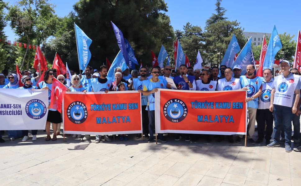 Türkiye Kamu-Sen: “Yetkilileri insaflı olmaya davet ediyoruz”