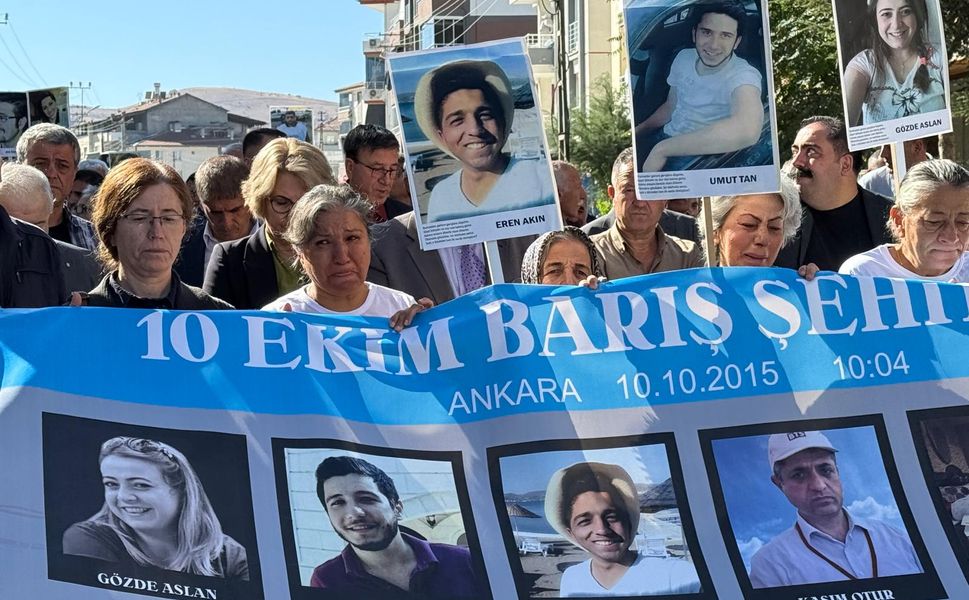 "10 Yıl Geçti, Acısı Dinmedi: Malatya’da 10 Ekim Katliamı Anıldı"