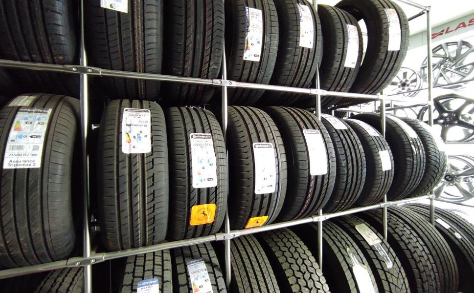Malatya’da zorunlu kış lastiği başladı: Fiyatlar 2 bin TL’den 15 bin  TL’ye çıkıyor