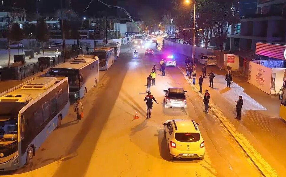Sadece 5 Saat’te Malatya’da Etekteki Taşlar Döküldü