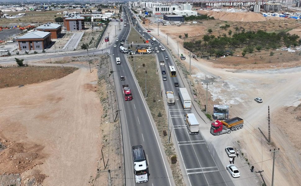 Malatya Valisi Seddar Yavuz'dan Sürücülere “Fermuar Sistemi” Uyarısı