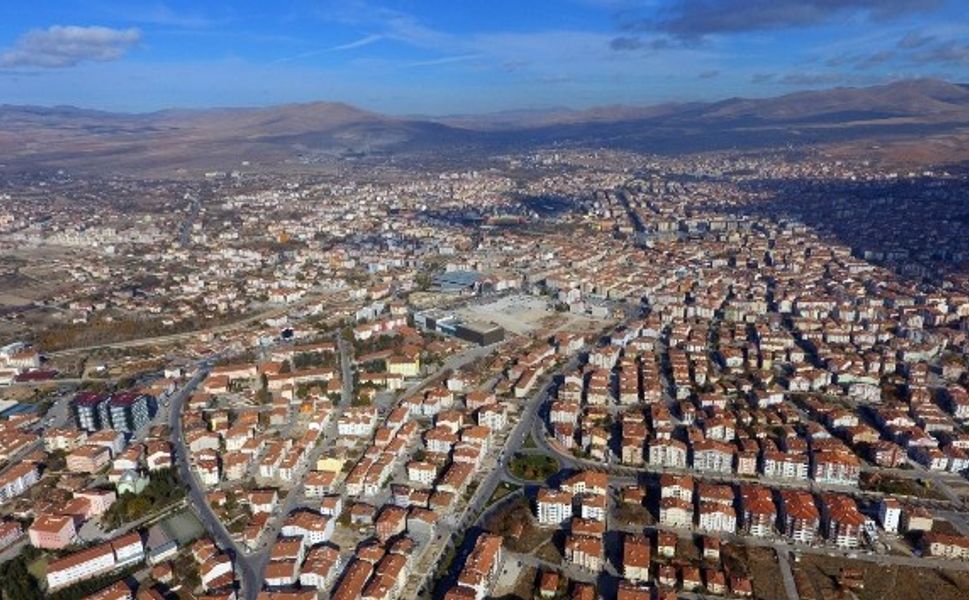 Malatya’da Kredi Kartı Limitlerine Yeni Ayar: 400 Bin TL Üzeri Pazartesi İncelenecek