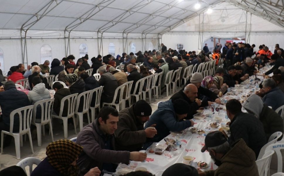 Malatya'da Ücretsiz İftar Şöleni: Adresler Belli Oldu!