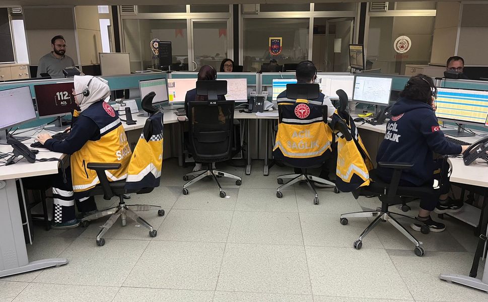 Asrın Felaketinde Hayat Hattı Oldular: Malatya 112 Acil Çağrı Merkezi’nin Kritik Rolü