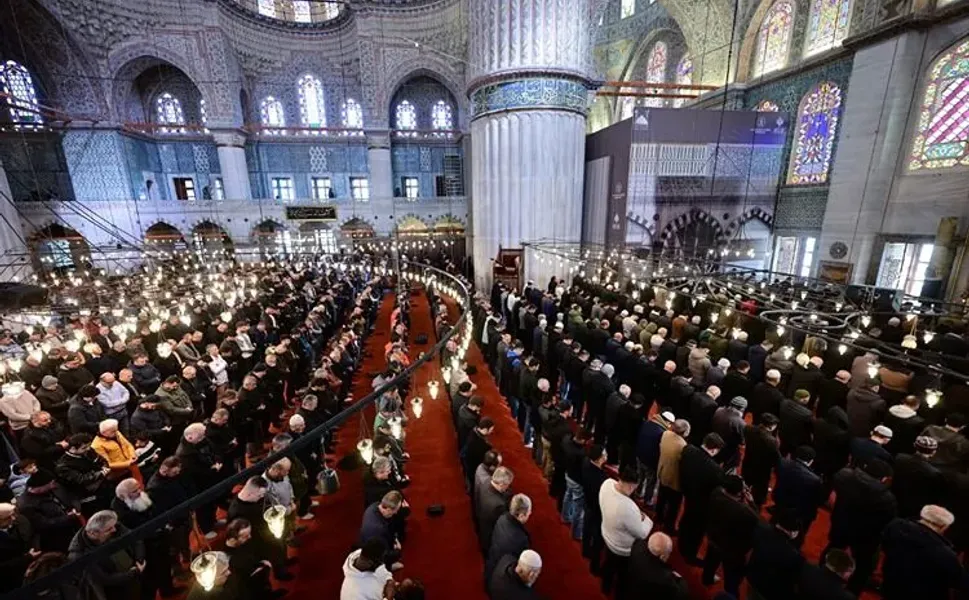 Cuma Mesajları 2026! En Güzel, Anlamlı ve Dualı Hayırlı Cumalar Sözleri