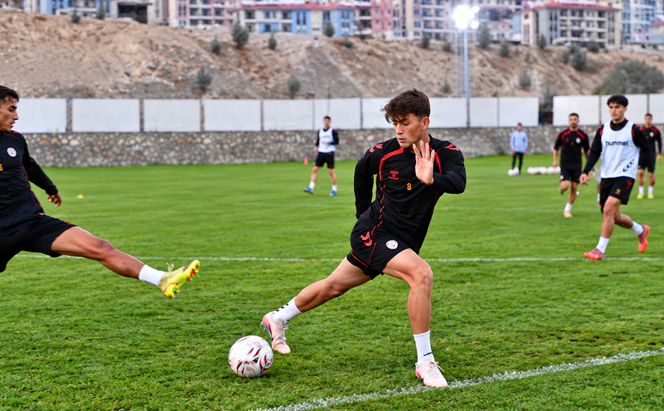 Yeşilyurtspor’da gözler Yozgat’a çevrildi: Hedef 5’te 5