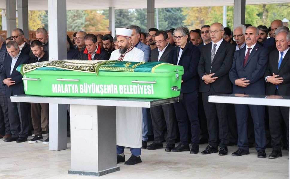 Malatya’nın Sevilen Esnafı Burhan Özdemir’e Son Veda