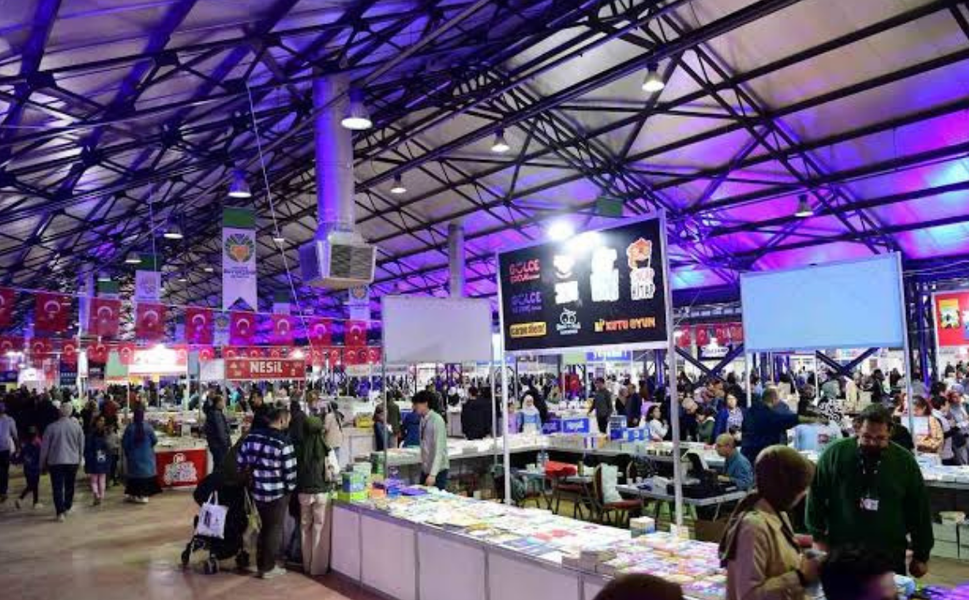 Malatya’da Kitap Fuarı Başlıyor! 100 Bin Öğrenciye Müjde, Ulaşım Ücretsiz Olacak mı?
