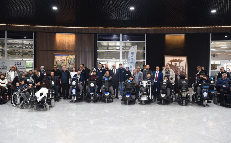 Malatya’da 80 Akülü Tekerlekli Sandalye Dağıtıldı! İşte Projenin Detayları