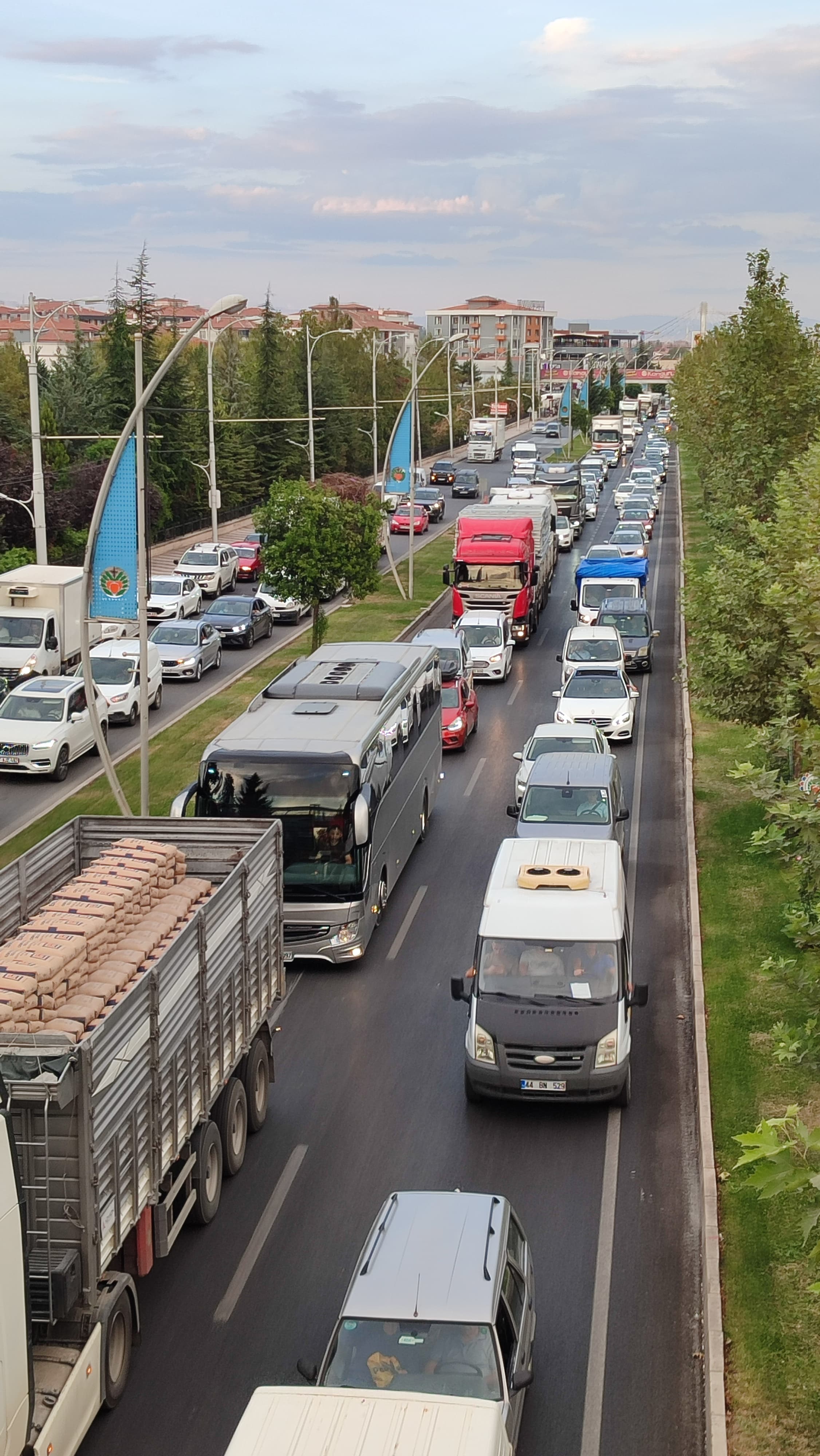 Malatya Da Trafik Hayati Ferc Etti 3437