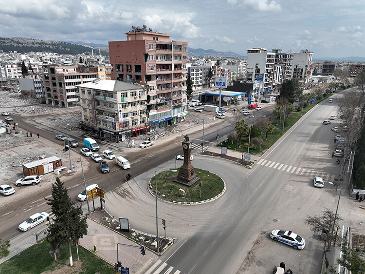 Adıyaman'da Termometreler Zirve Yapacak! Bir İlçede 39 Derece Bekleniyor