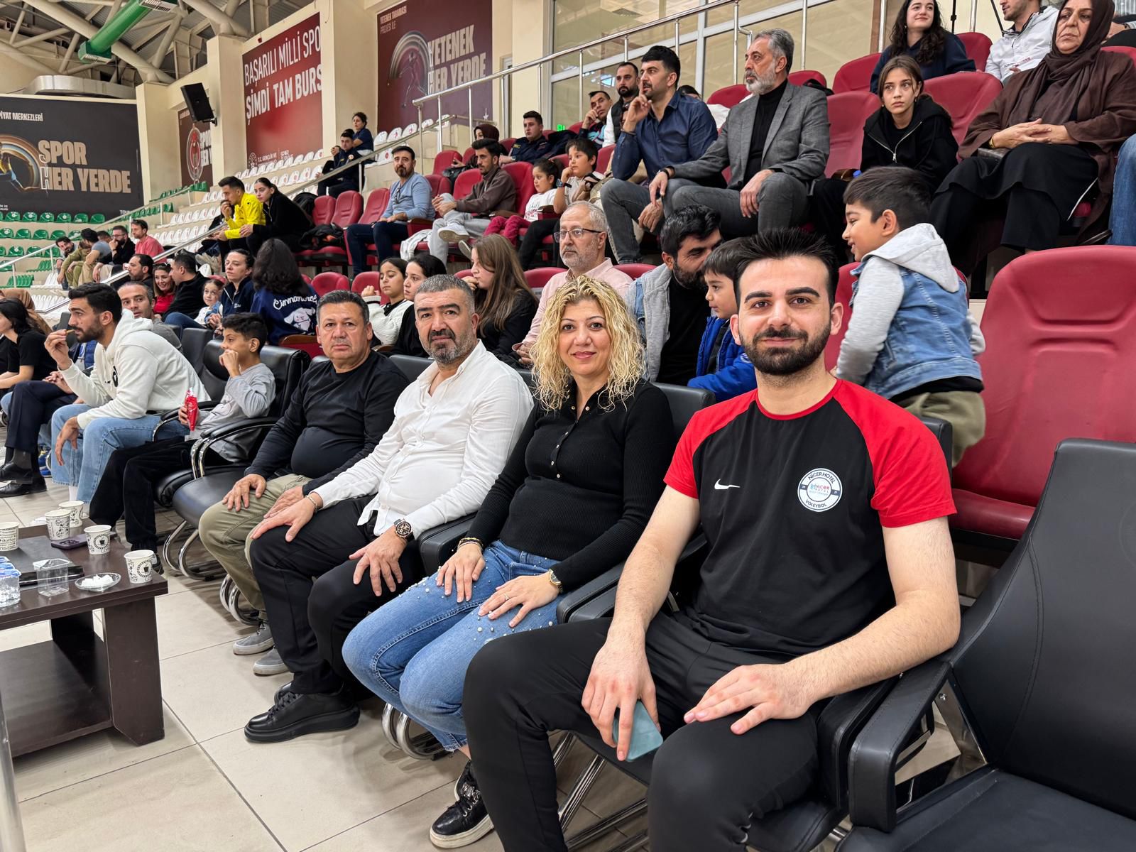 019425E0 44B3 4315 96C6 95B8619A7E92